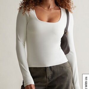 PacSun Classic White Long Sleeve Top